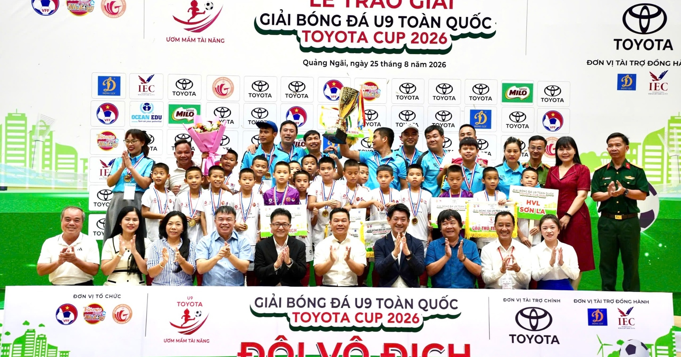 Lễ bế mạc giải bóng đá U9 toàn quốc Toyota cup 2026
