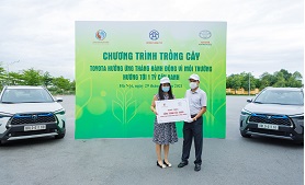 Toyota Việt Nam trồng cây hưởng ứng tháng hành động vì môi trường