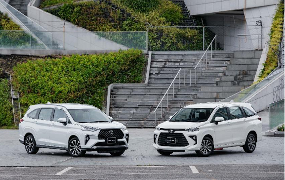 Toyota Việt Nam chính thức giới thiệu  Khẩu hiệu (Tagline) mới của thương hiệu -“Move your world”-  cùng Bộ đôi Veloz Cross và Avanza Premio hoàn toàn mới, xác lập chuẩn mực mới cho phân khúc MPV tại Việt Nam