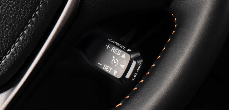 https://www.toyota.com.vn//Resources/Images/6F0F9DB7C06F9463429DC4E491C5024D.png