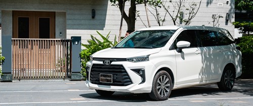 toyota 7 chỗ