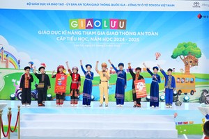 Chương trình Toyota cùng em học An toàn giao thông 2024 - 2025 tiếp tục góp phần giáo dục nâng cao ý thức an toàn giao thông cho thế hệ trẻ
