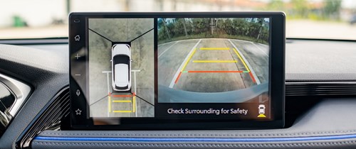 xe hybrid 5 chỗ gầm cao