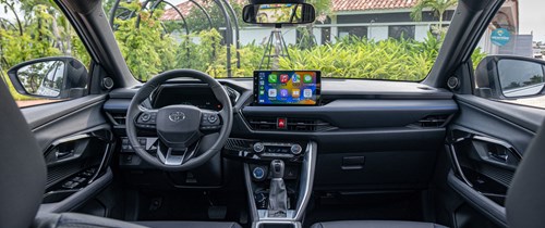 trải nghiệm yaris cross hybrid