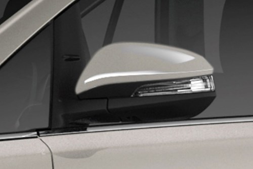 Gương chiếu hậu ngoài xe Toyota Innova