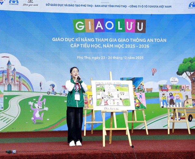 Toyota Việt Nam triển khai chương trình Toyota cùng em học an toàn giao thông năm học 2025 - 2026