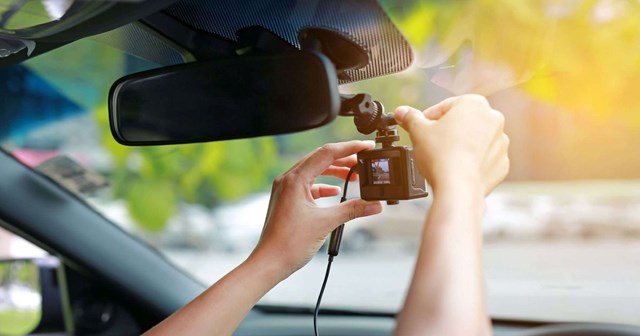 Camera hành trình Toyota chính hãng: Lắp đặt và chi phí 