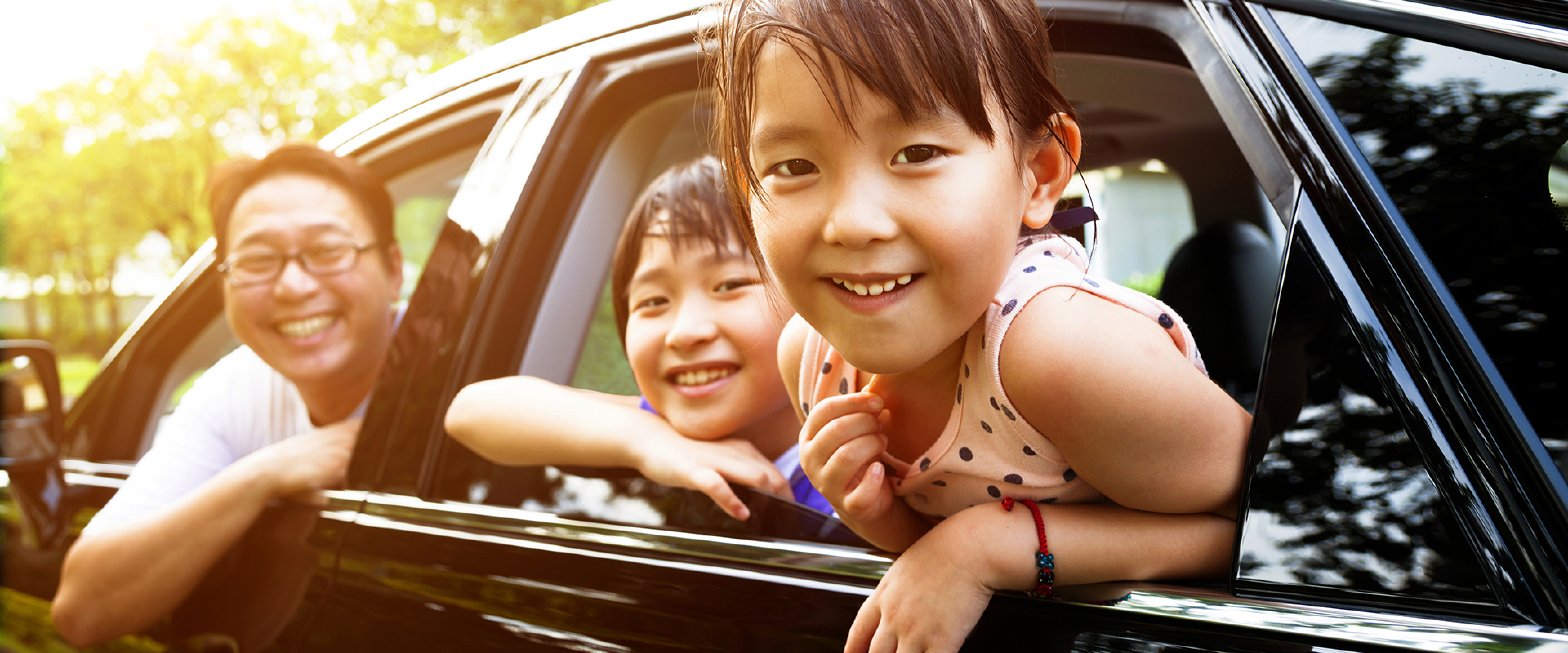 Đóng góp xã hội