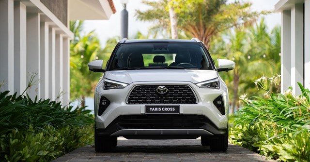 Đánh giá Yaris Cross: Ngoại thất, nội thất, vận hành và an toàn 
