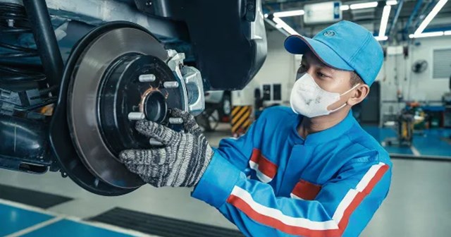 Bảo dưỡng phanh xe Toyota: Khi nào cần làm và chi phí 