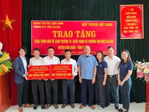 QUỸ TOYOTA VIỆT NAM XÂY DỰNG VÀ CẢI TẠO NHÀ VỆ SINH  CHO CÁC TRƯỜNG HỌC TẠI VÙNG SÂU, VÙNG XA TỈNH YÊN BÁI