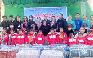 Quỹ Toyota Việt Nam hỗ trợ xây dựng điểm trường và cải tạo nhà vệ sinh cho trẻ em vùng sâu vùng xa