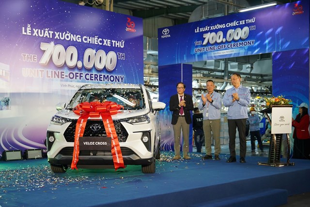 Toyota Việt Nam chính thức trở thành công ty đầu tiên đạt sản lượng sản xuất tích lũy 700000 xe tại Việt Nam