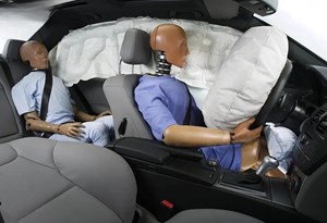 Túi khí xe ô tô: Tác dụng, cấu tạo, lưu ý và sự cố thường gặp