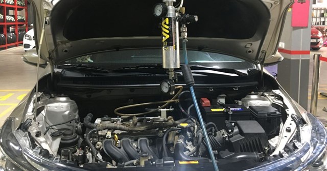 Vệ sinh kim phun xe Toyota: Khi nào cần làm và chi phí 