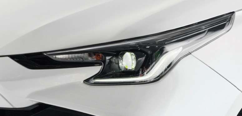 Cụm đèn trước Toyota Vios 2023