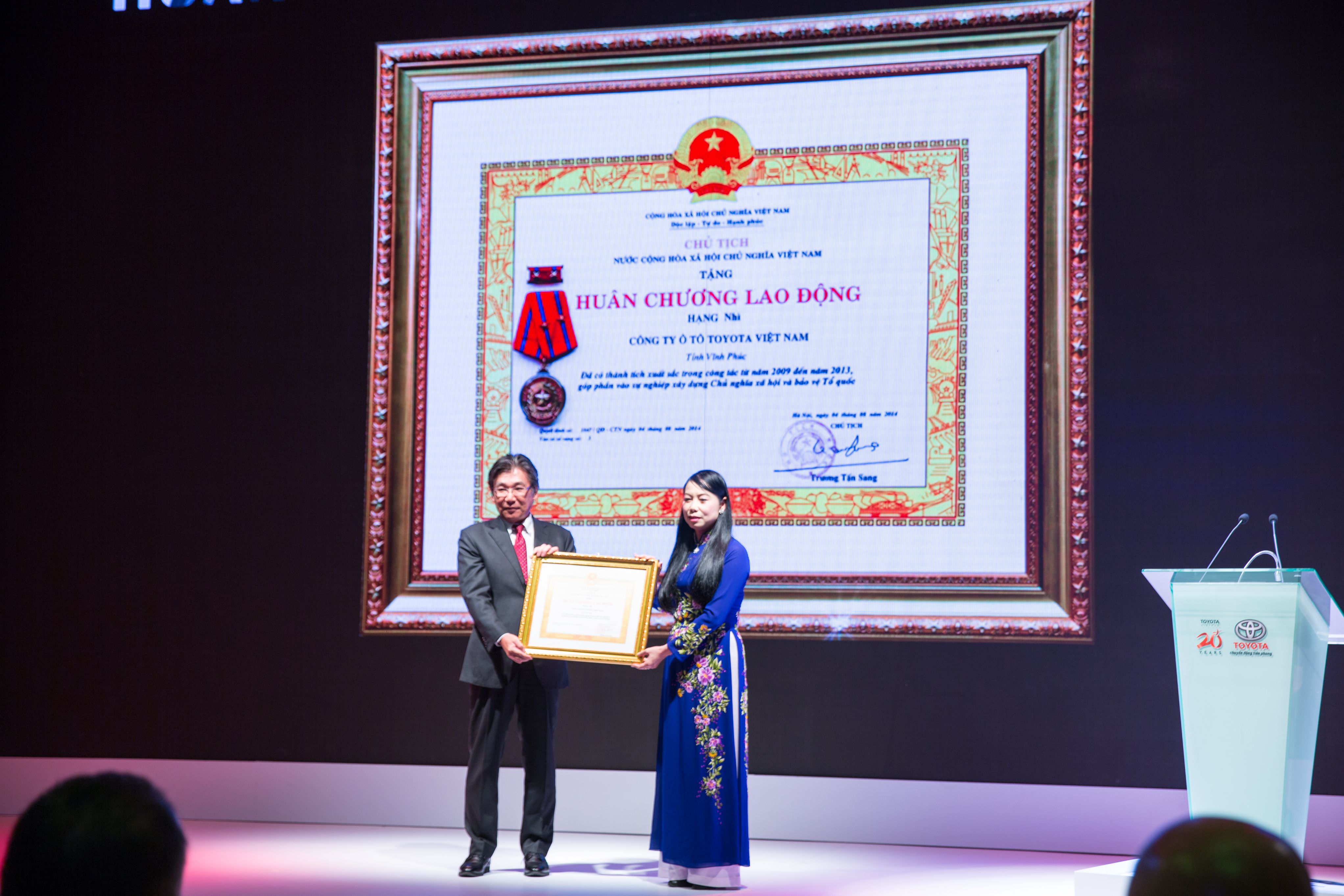 swiper-history-item-image