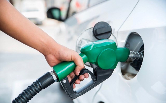 1 Lít Xăng Ô Tô Đi Được Bao Nhiêu Km? Mức Trung Bình | Toyota