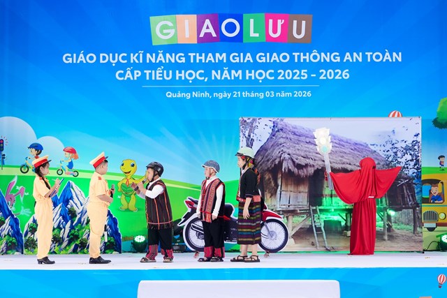 Chương trình “Toyota cùng em học An toàn giao thông” năm học 2025 – 2026 tiếp tục góp phần giáo dục nâng cao ý thức an toàn giao thông cho thế hệ trẻ