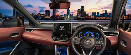 review toyota corolla hybrid