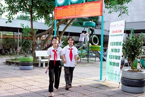 Chung tay xanh hóa học đường năm 2024 hoạt động