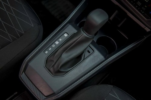 Cần số Toyota Wigo