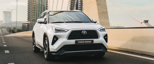 xe hybrid 5 chỗ
