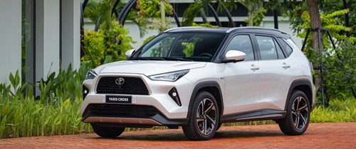 trải nghiệm yaris cross hybrid