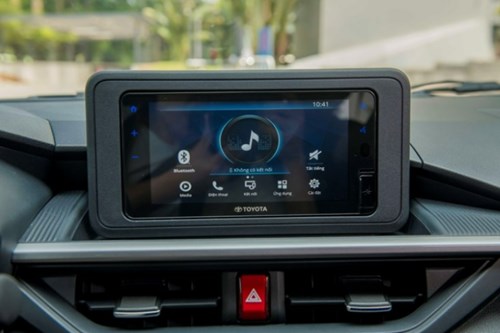 Hệ thống giải trí với màn hình 7 inches của xe Wigo