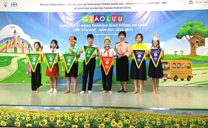 Toyota Việt Nam triển khai chương trình Toyota cùng em học an toàn giao thông năm học 2023 - 2024