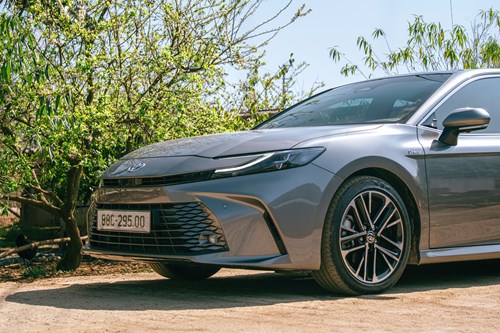 Camry Qua Các Đời