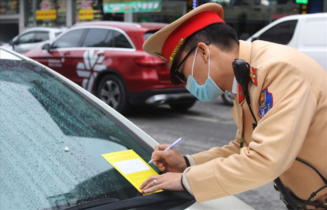 Ô Tô Đi Vào Đường Cấm Phạt Bao Nhiêu? Biển Báo Cần Biết | Toyota
