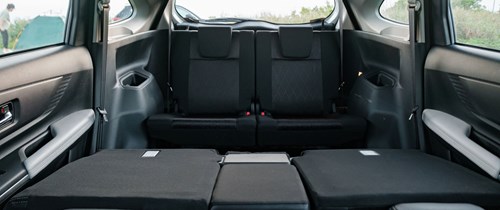 toyota veloz cross giá lăn bánh