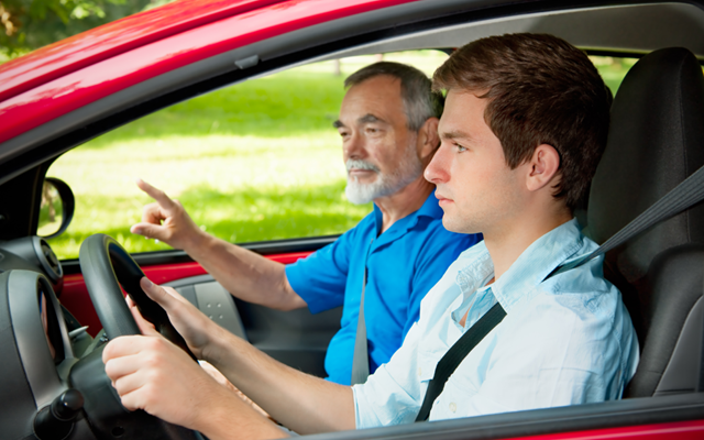 Người Chưa Đủ Tuổi Lái Xe Phạt Bao Nhiêu Theo Quy Định? | Toyota
