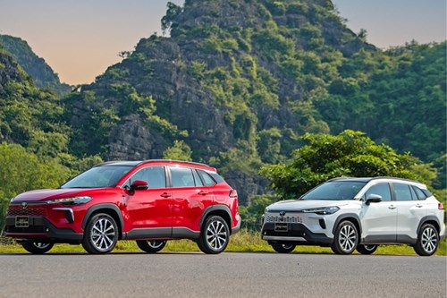 Corolla Cross 2025