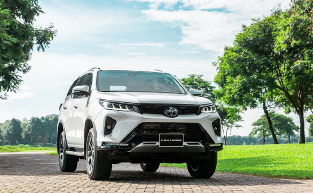 Fortuner máy xăng: Đánh giá vận hành, tiện nghi và chi phí