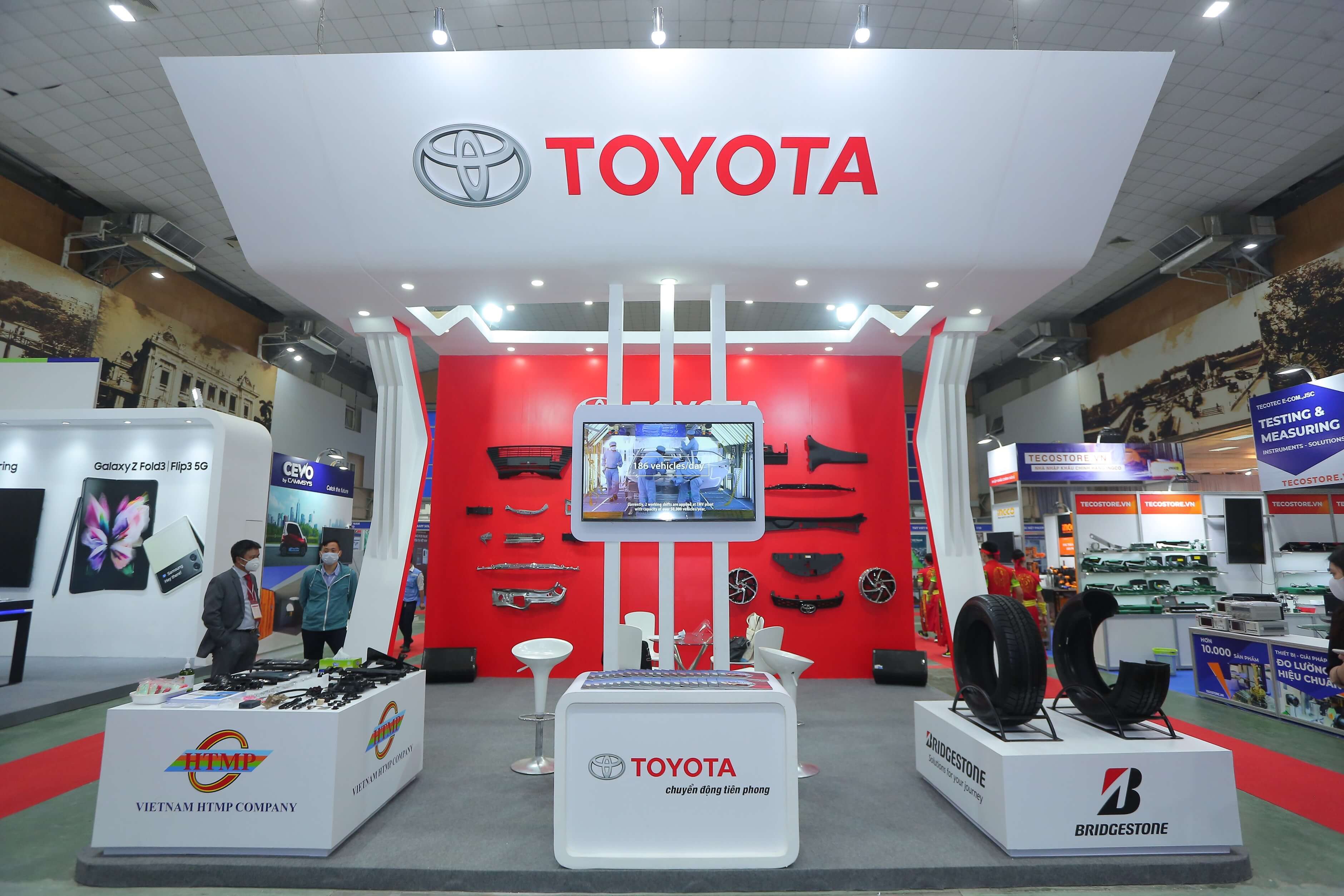 Toyota Việt Nam tham gia triển lãm Công nghiệp hỗ trợ và chế biến, chế tạo VIMEXPO lần thứ 2