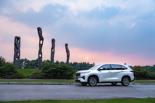 Mua xe Toyota Innova Cross trả góp 2026: Thủ tục, Lãi suất, Các gói vay