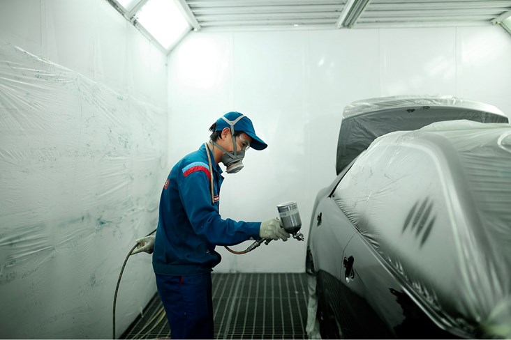 Thủ tục đổi màu sơn xe ô tô theo quy định mới nhất 2023 Lựa chọn đại lý chính hãng khi đổi màu sơn xe ô tô