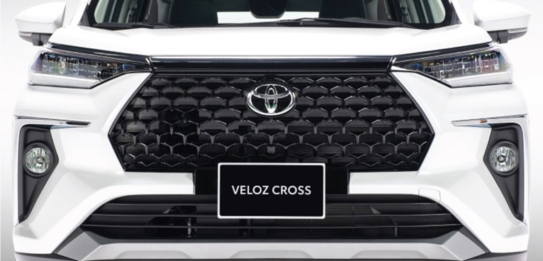 Đầu xe Toyota Veloz Cross 2023