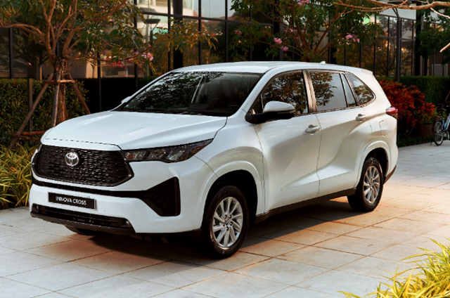 Innova Cross Có ISOFIX Không? Trang Bị An Toàn Trẻ Em 