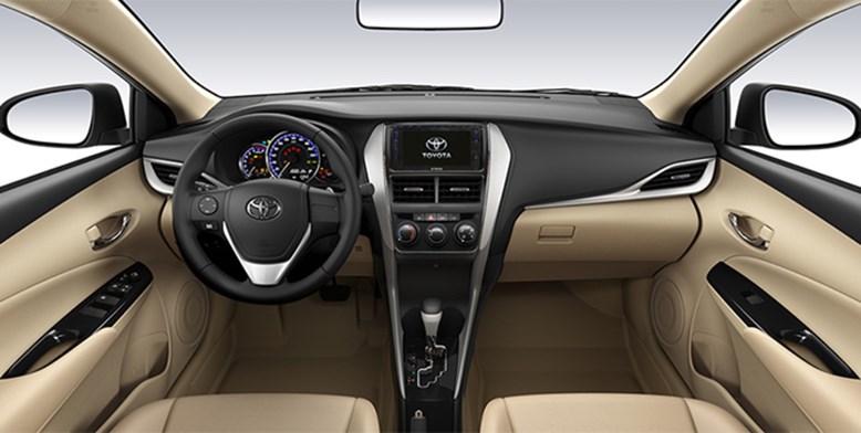 Khoang lái  xe Toyota Vios 1.5E CVT (3 túi khí)