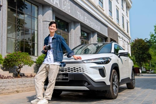 có nên mua xe toyota corolla cross không?