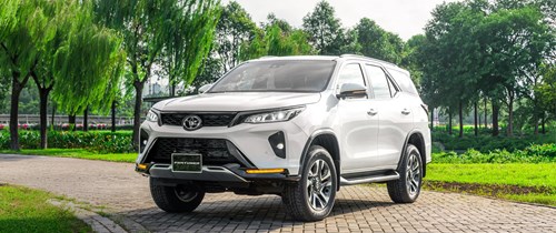 toyota 7 chỗ