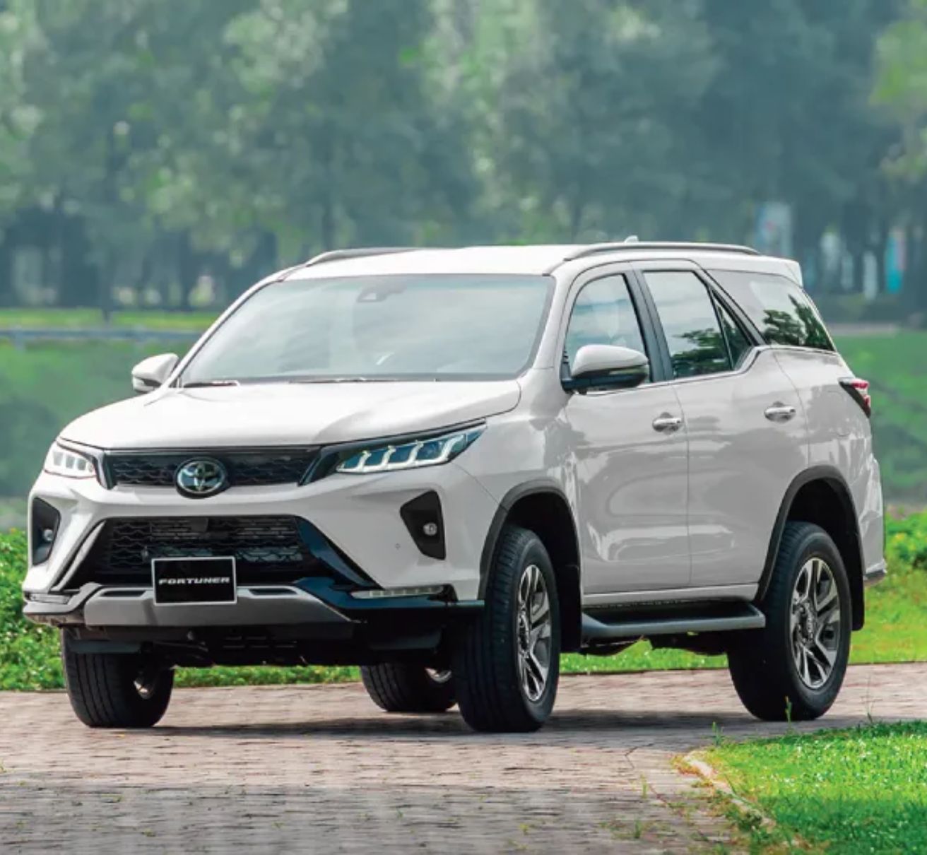 Trải nghiệm Fortuner: Đánh giá thực tế và có nên mua