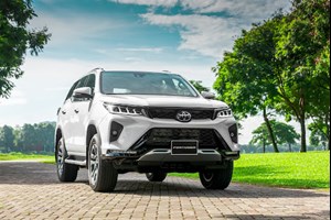 Đánh giá Toyota Fortuner máy dầu 2023: Thông số xe, giá niêm yết 07/2023